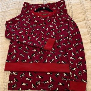 Women’s 2piece Weekend MaxMara outfit
From the “le chats “ collection